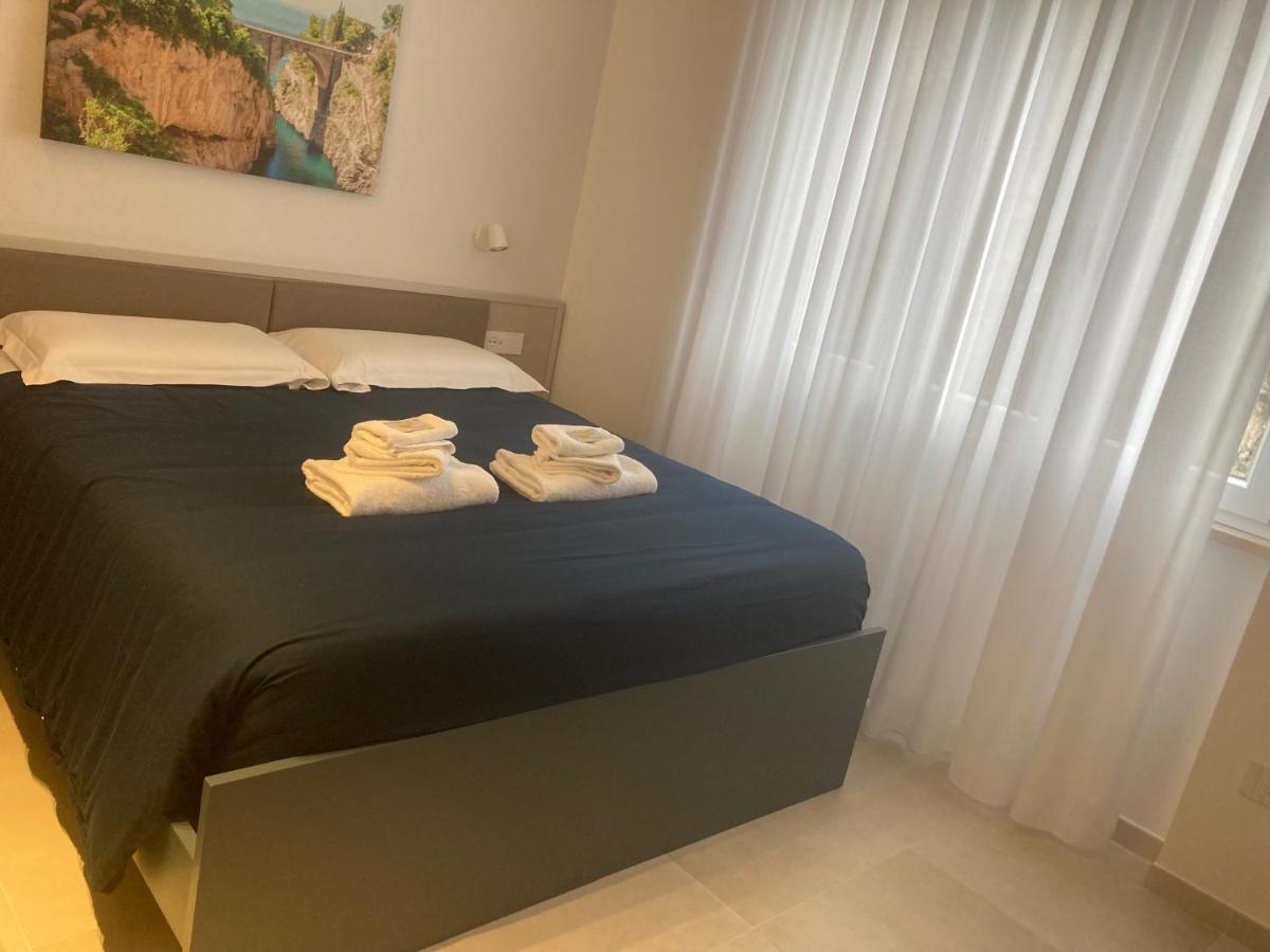 Divina Holiday - Rooms Maiori Exteriör bild